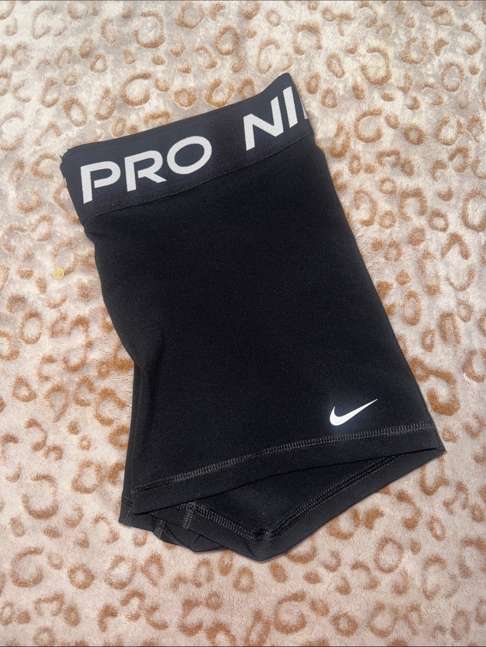 Nike Women’s Pro 3” Shorts NWOT